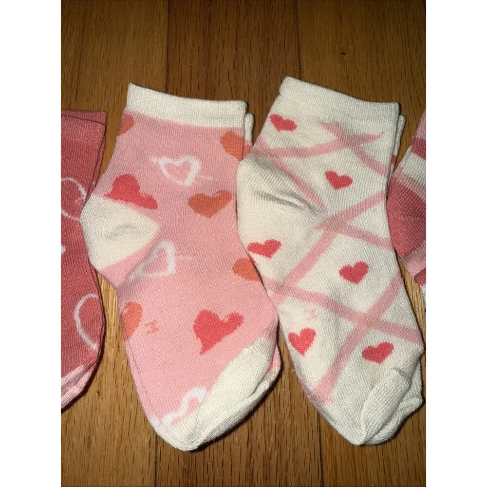 NWT Set Of Five Pairs Of Girls Socks Size 2-5Y Pink Heart Themed